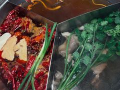 -廖掌柜·重庆鲜货火锅(上海首店)