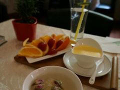 甜品-燕庭·纯燕窝·甜品下午茶(南京西路店)