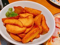 炸鱼薯角-JINNS锦时 steak&pizza(浸信会礼拜堂旧址店)