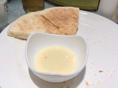 -丹江口渔村·湘味厨房(桃园店)