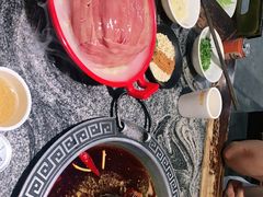 -晓宇重庆火锅(大唐不夜城店)