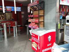 -肯德基(盘龙奥莱店)