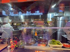 -魏铭鱼头捞饭(晋阳路店)