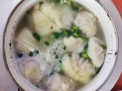 虾肉大馄饨-草庐酒家