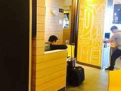 -麦当劳(禄口机场T2航站楼)