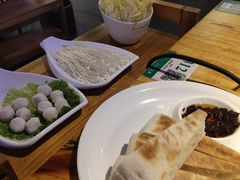 -小小河边鱼(天润城店)