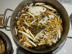 -八珍玉食鸡煲·打边炉(印象城店)