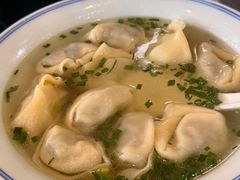 荠菜猪油渣大馄饨-君东记本帮面馆(天钥桥路店)