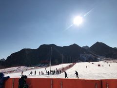 -荣盛康旅野三坡滑雪场