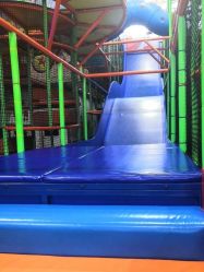 -爱丽丝奇幻乐园