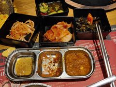 小菜-青瓦炭韩潮烤肉(花园道店)