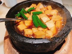 石锅沃豆腐-桂满陇-十里风荷(合生汇店)