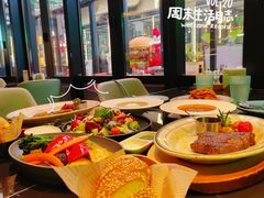 -DEEP·美式餐吧(五棵松华熙LIVE店)
