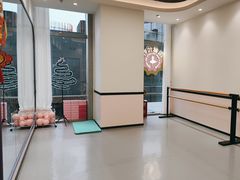 -伊叶舞蹈YEAH DANCE(LCM置汇旭辉校区)