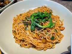 油鸡枞炒饵丝-半山腰·云南菜(侨福芳草地店)