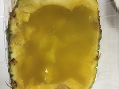 -志龙皇冠吃货椰子铺