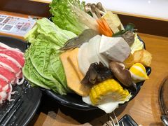 -呷哺呷哺 蔬菜畅吃(中发百旺店)
