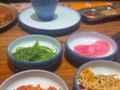 -明洞阿姨·韩式酱蟹烤肉·创意料理(三元桥店)