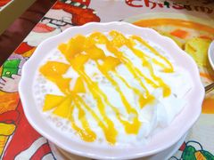 芒果捞河-甜心妈妈·榴莲星级糖水(北京路总店)