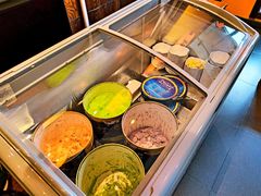 冰淇淋-松子料理(白家庄店)