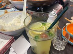 -川流不息·地道川菜·小龙虾(松东路店)