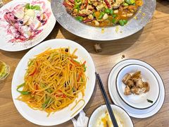 -俭寨大盘鸡·手抓肉·烧烤新疆菜(乌苏路店)