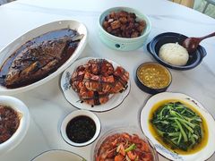 -七的湖·晚芳亭·阳澄湖农家菜·大闸蟹(莲花岛店)