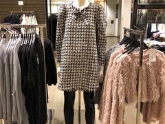 -ZARA(恒隆广场店)