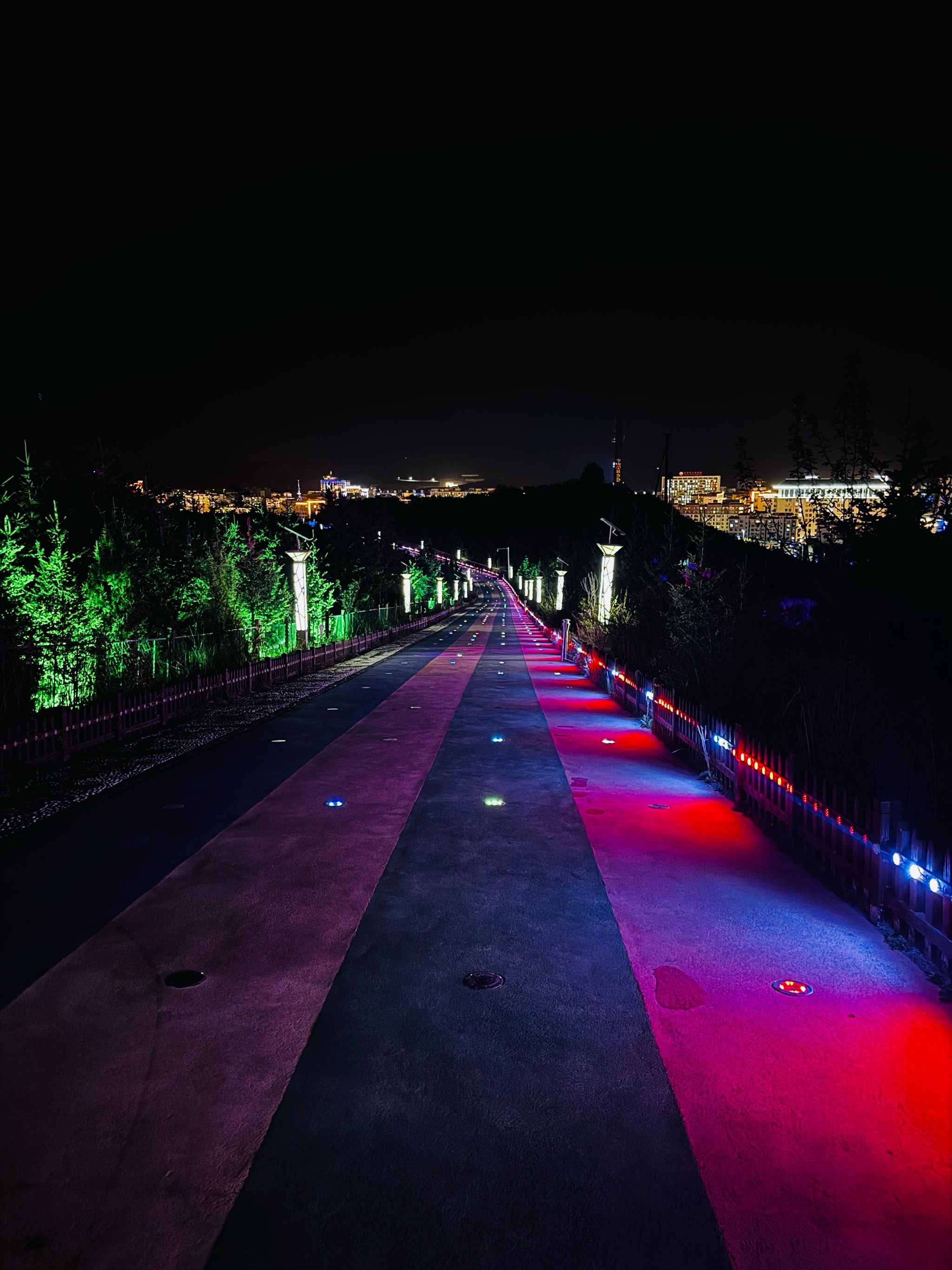 甘南宝藏小城合作市夜景指南