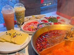 -小龙翻大江文化火锅(宽窄店)