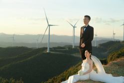 -乐派诗婚纱摄影