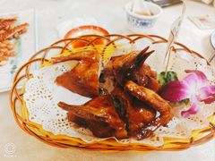 -津津名菜馆(绝没分店)