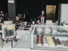 -UNI UNI(环亚凯瑟琳店)