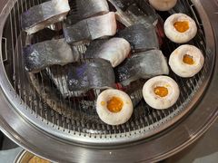 -围炉肉舍•炭烤活鳗•丹东海鲜烤肉(步行街店)