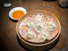 灌汤鲜肉小笼包-佬泰丰斋· 乌镇茶食餐厅