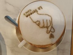 -La-Serene Café