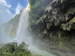 -马岭河峡谷风景区