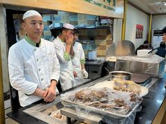 -贯贯吉·清真餐厅(浙江中路店)