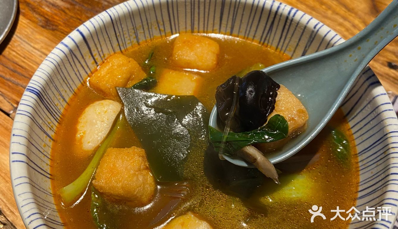 在烧烤店来一碗老式麻辣烫[疑问]