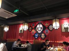 大堂-京韵胡同·酱香羊蝎子火锅涮肉(长寿路店)