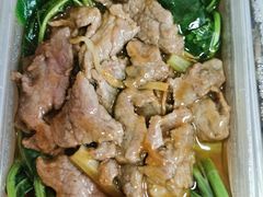 芥兰沙茶牛肉-廣味潮鲜·一品潮滋味(五道口店)