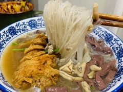 -叶新小吃店(来凤小区总店)