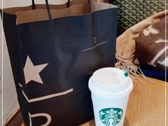 -星巴克臻选(金桥国际店)