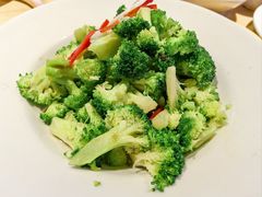 -关东小磨东北菜(上海长风大悦城店)