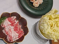 -红鼎豆捞·非遗鲍皇汤火锅(宝丰路店)