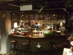 -胡桃里音乐餐厅(陶溪川店)(川湘赣菜·世界百大酒庄直供红酒·音乐表演)