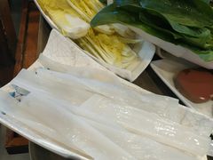 -亿诣蝎府炸酱面羊蝎子火锅(酷车小镇店)