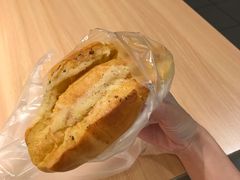 -浓心爷爷·现烤面包(荔胜广场店)