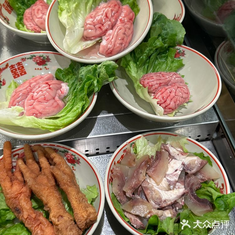 这家店把合肥火锅内卷到新高度！
