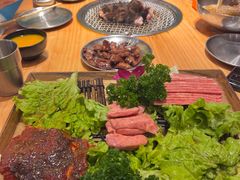 -极简·炭火烤肉主题餐厅·龙虾烧烤·烤羊排(宝龙店)